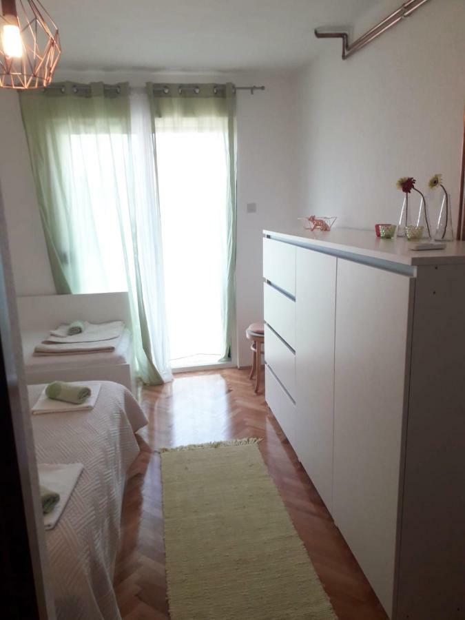 Apartments Mira 마카르스카 외부 사진